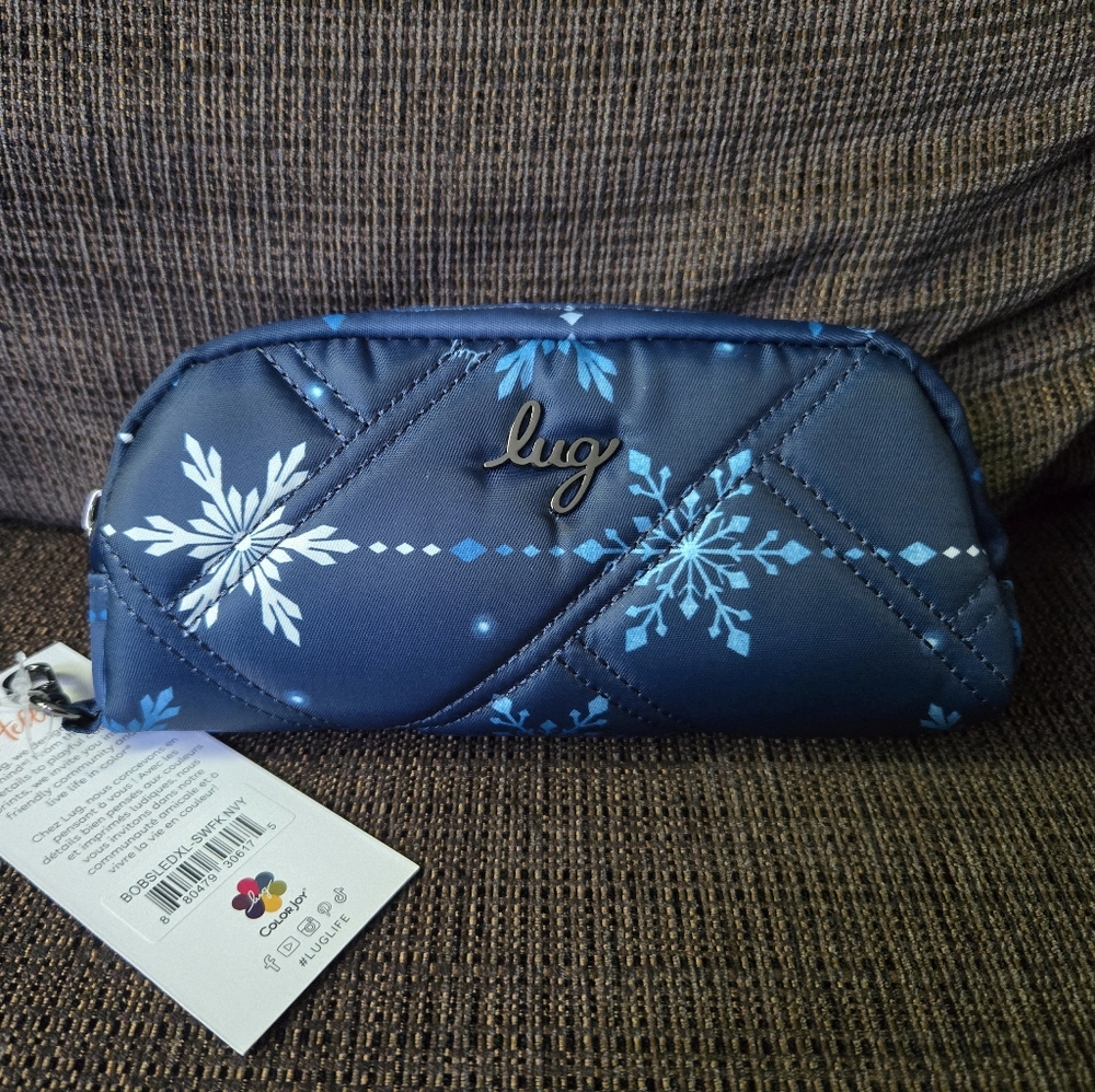 Lug Bobsled XL Eyeglass Case in Snowflake Navy